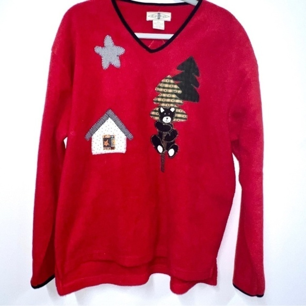 Eight Eight 88 Red Christmas Fleece Sweatshirt Large